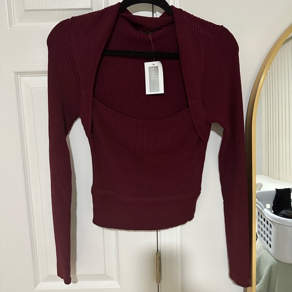 Intermix Colbie Rib Knit Top - Picture 4 of 4